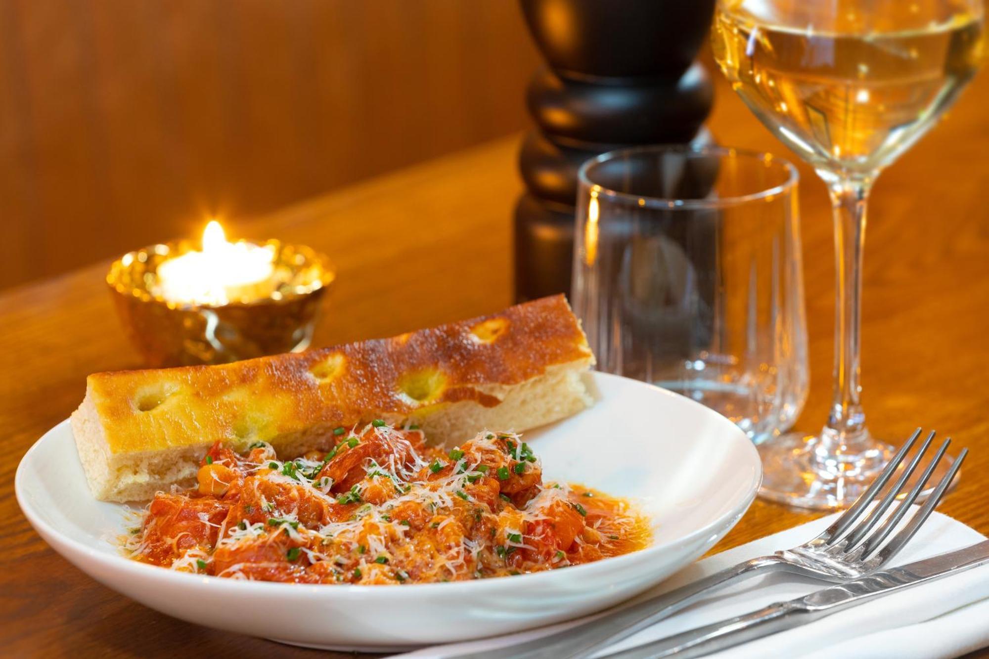 Mcgettigan'S Townhouse - Olives & Figs Bistro — Photos 1